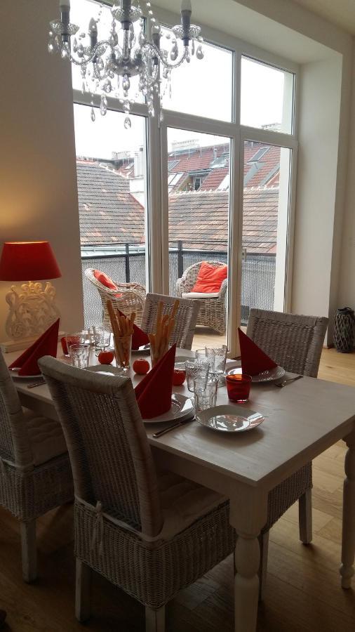 Altbautraum Springergasse - Toplocation Wina Bagian luar foto
